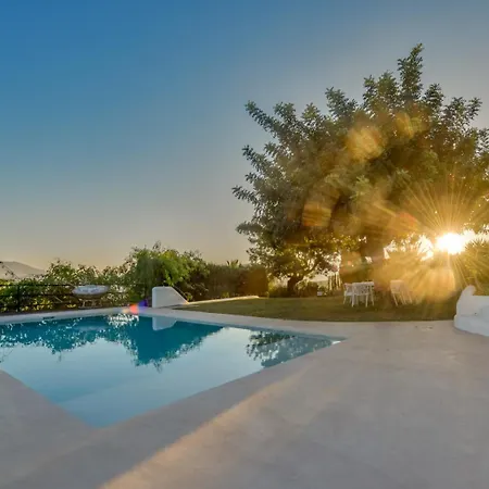 Naraya - Managed By Almarina Villa