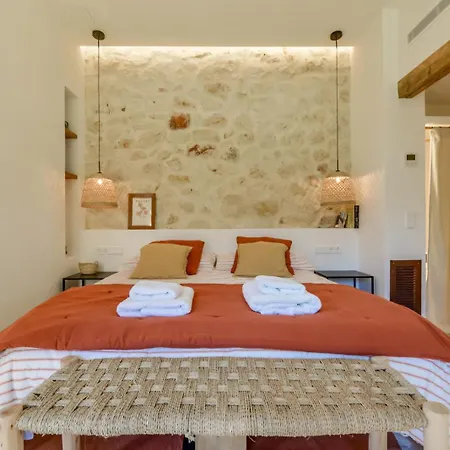 Naraya - Managed By Almarina Javea