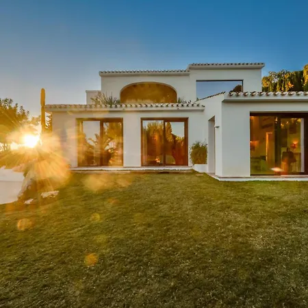 Naraya - Managed By Almarina Javea
